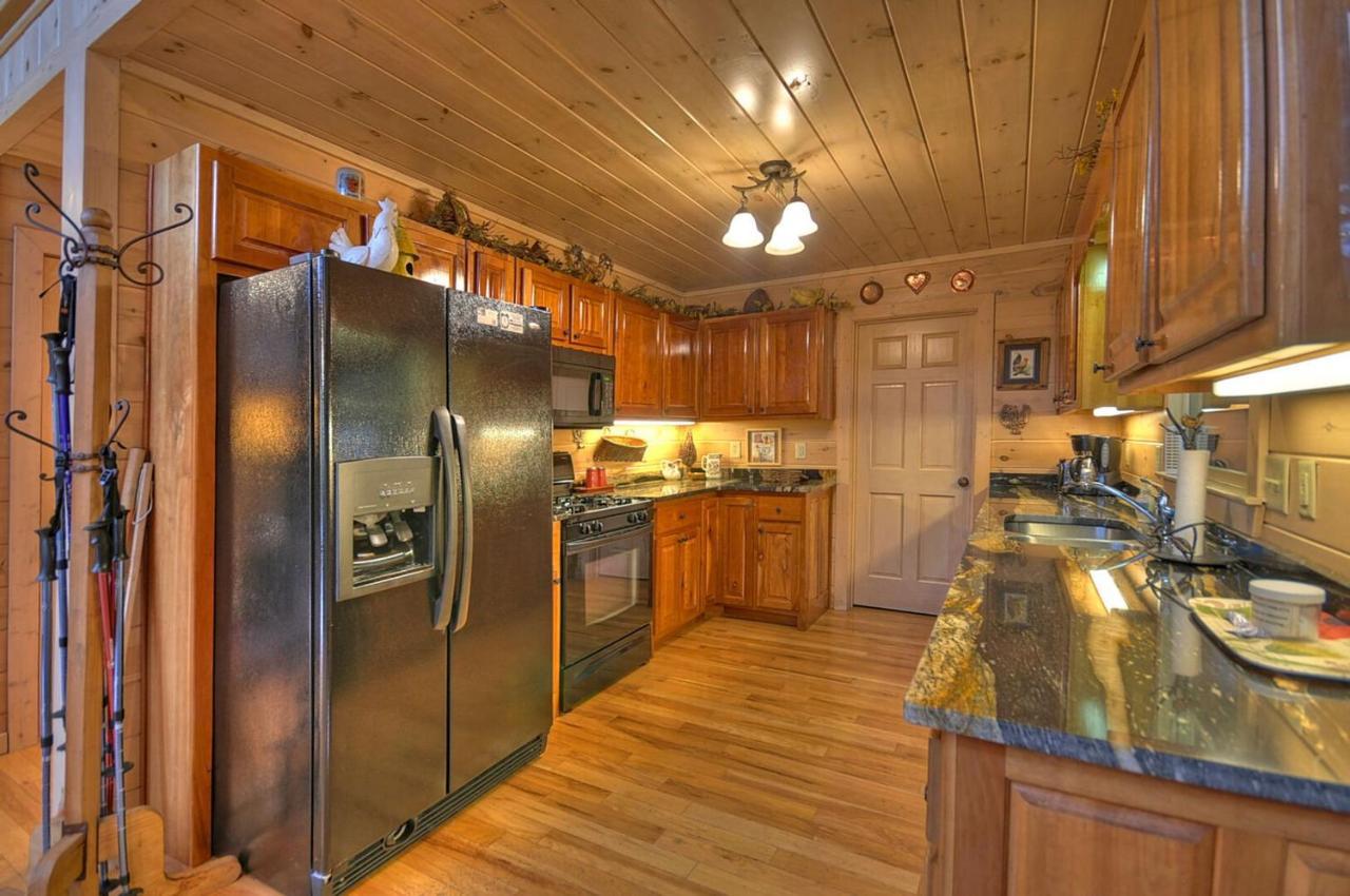Aska Adventure Lodge Blue Ridge Eksteriør bilde